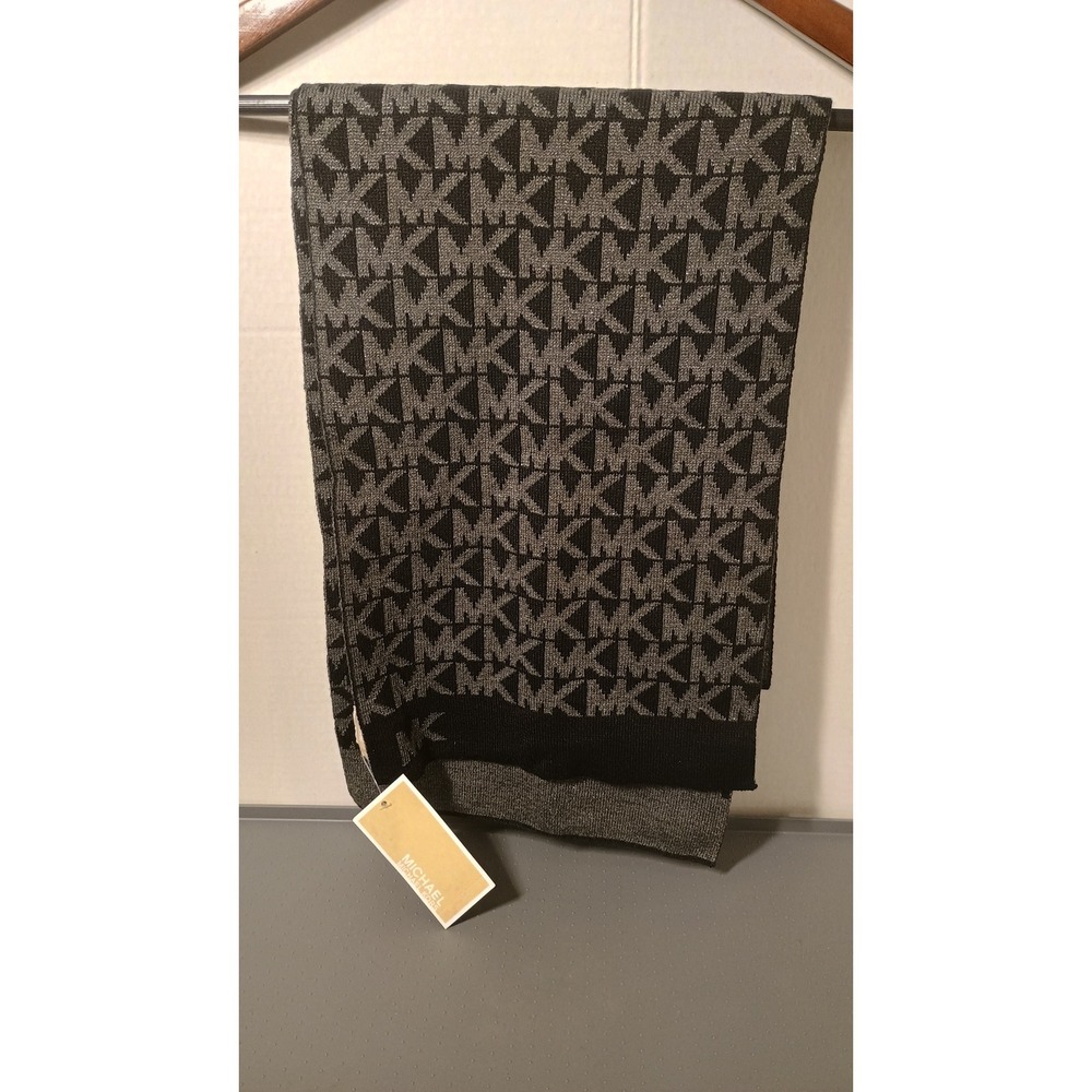 Michael Kors Scarf Womens O/S Black Silver NEW Metallic Monogram Logo 538570